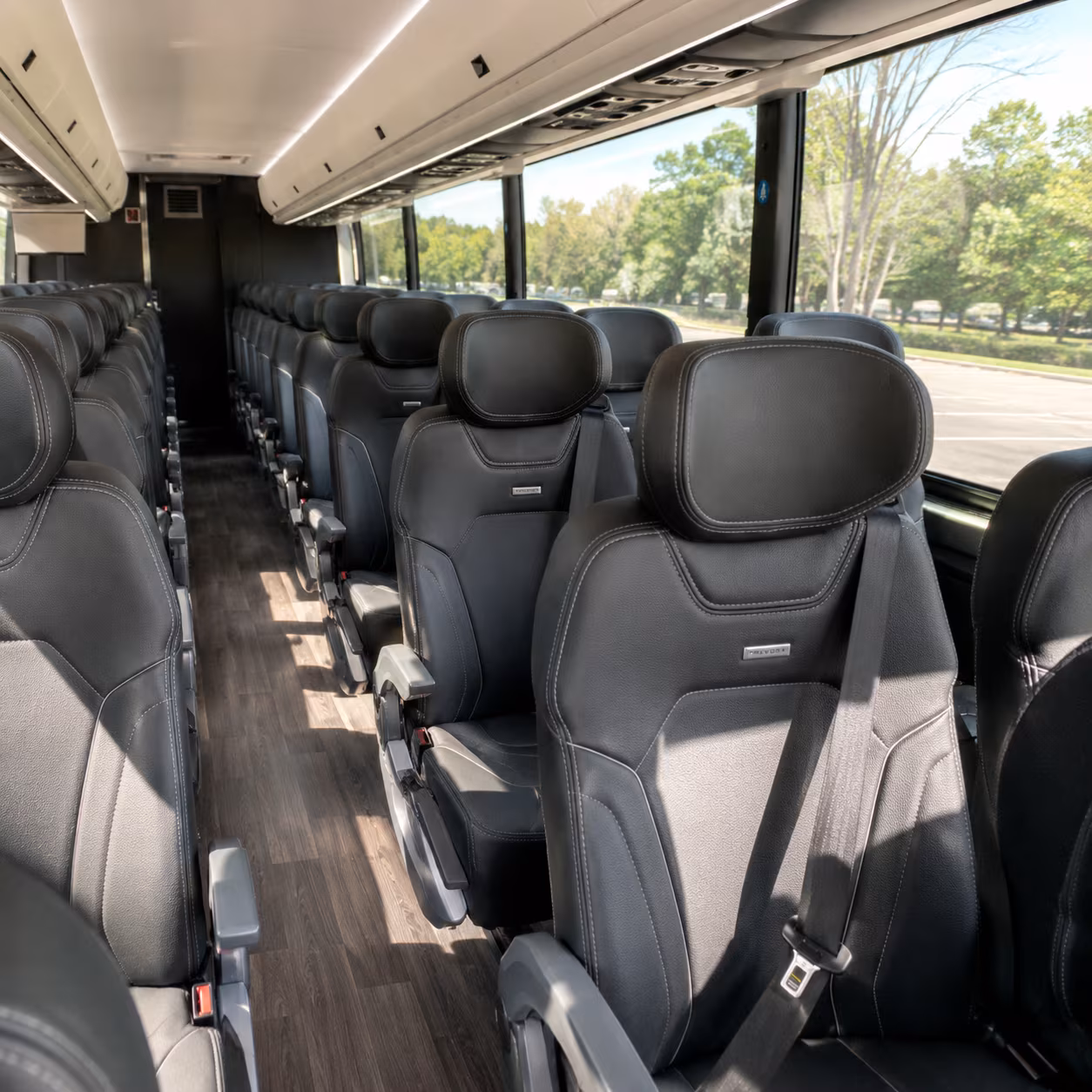 charter buses for trade show attendees at the omaha convention center