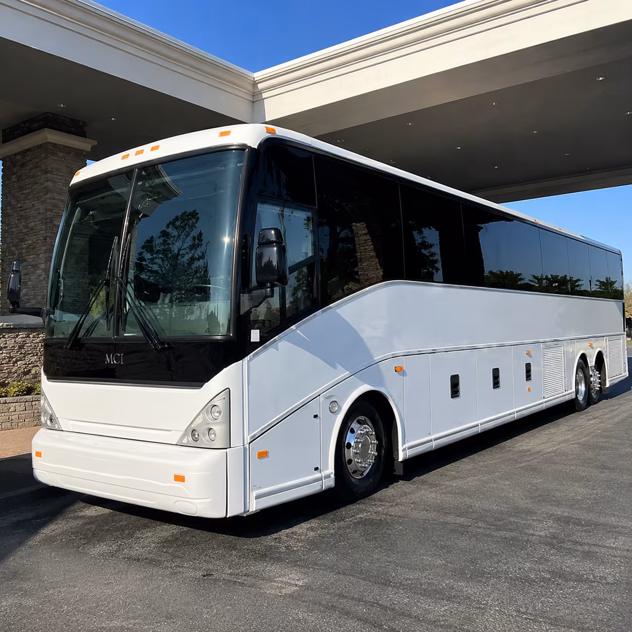 eppley airfield charter bus rentals airport transfers