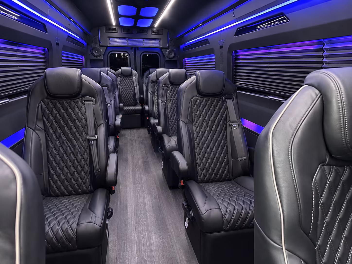 fan buses to creighton bluejays basketball and soccer games