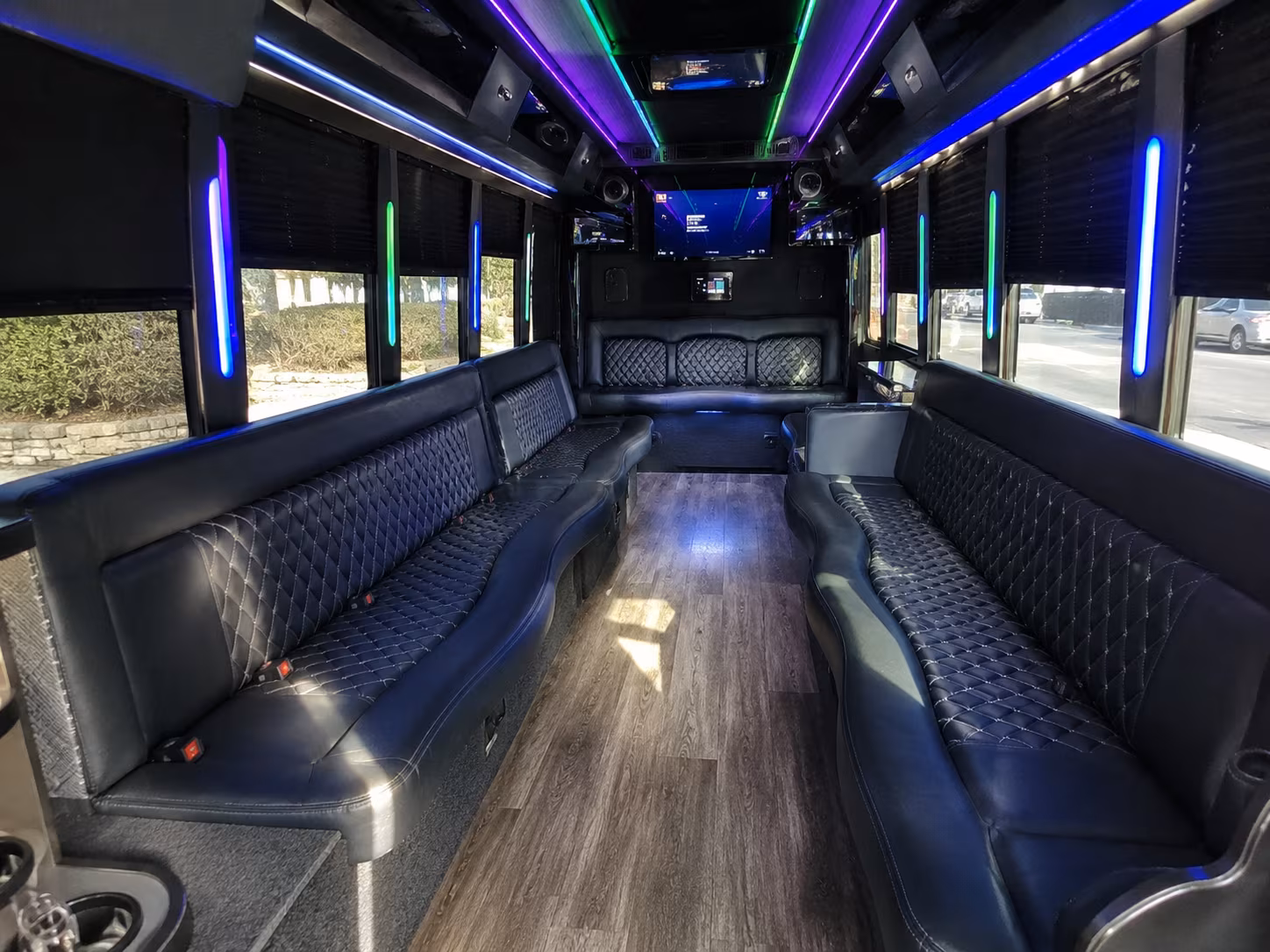 omaha 15 passenger party bus interior