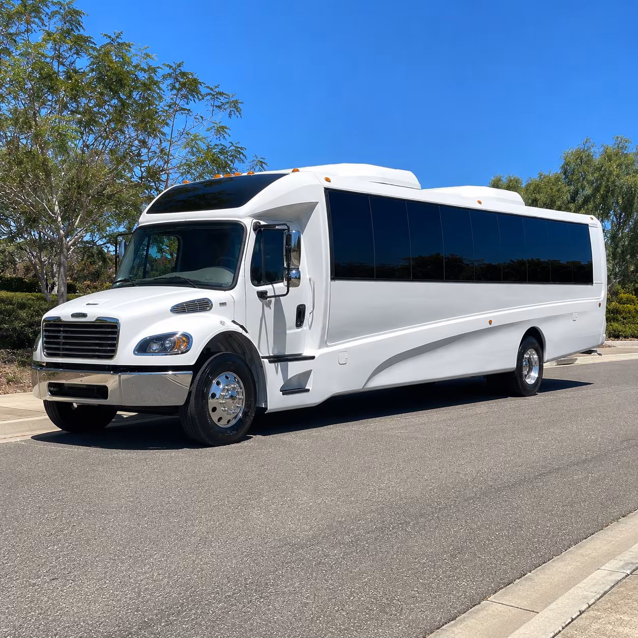 omaha 20 passenger minibus