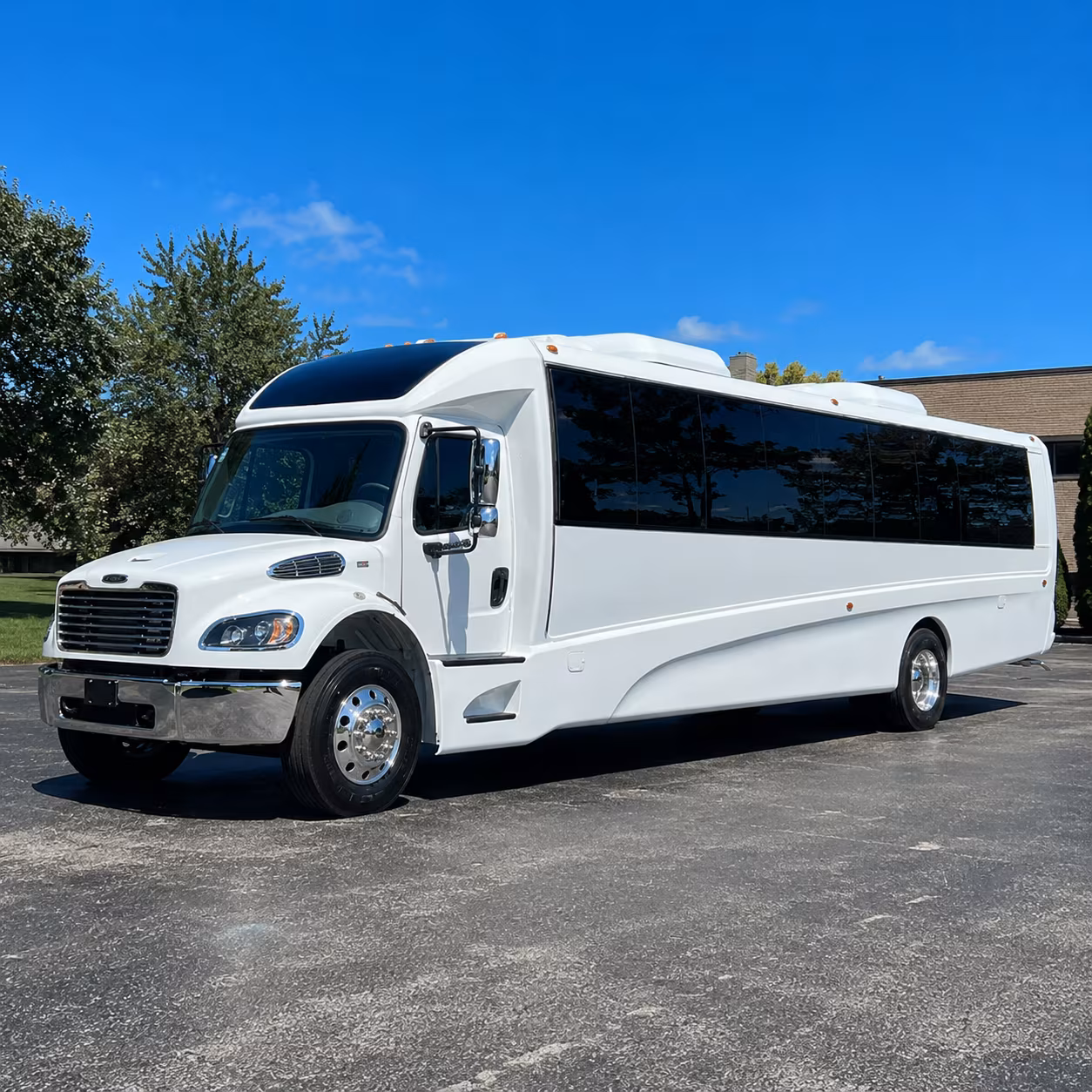omaha 30 passenger minibus