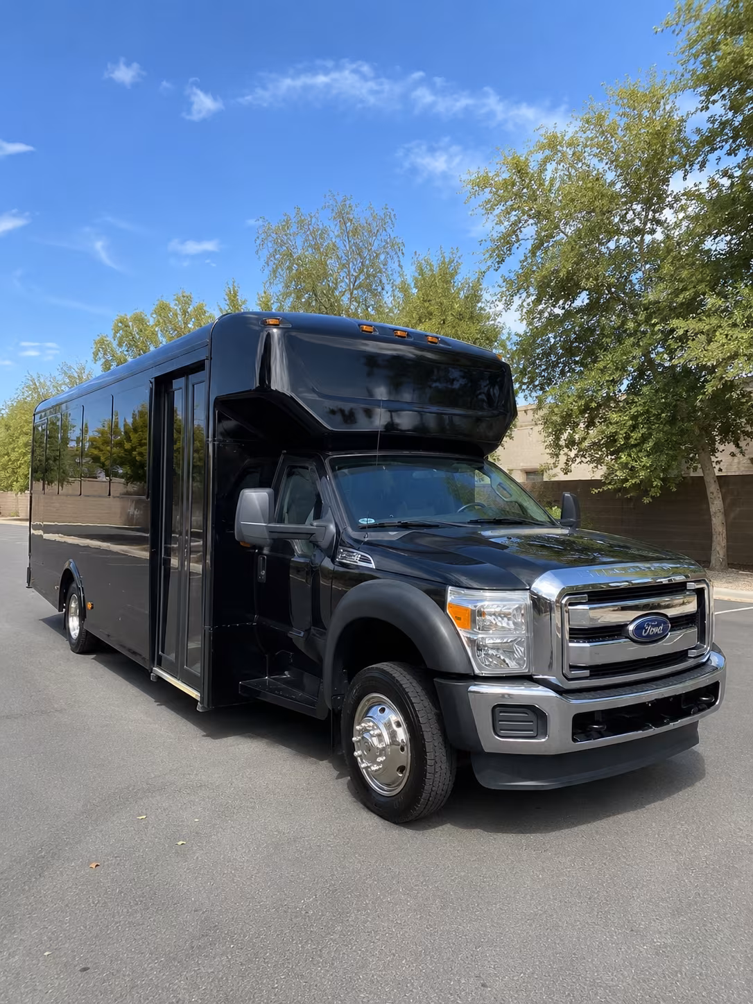 omaha holiday party bus rental