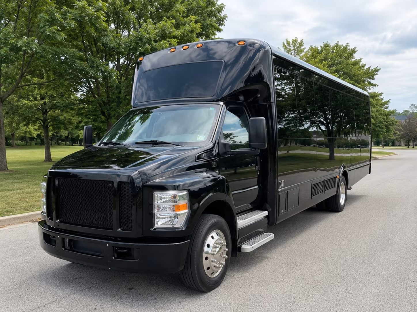 omaha new years eve party bus rental