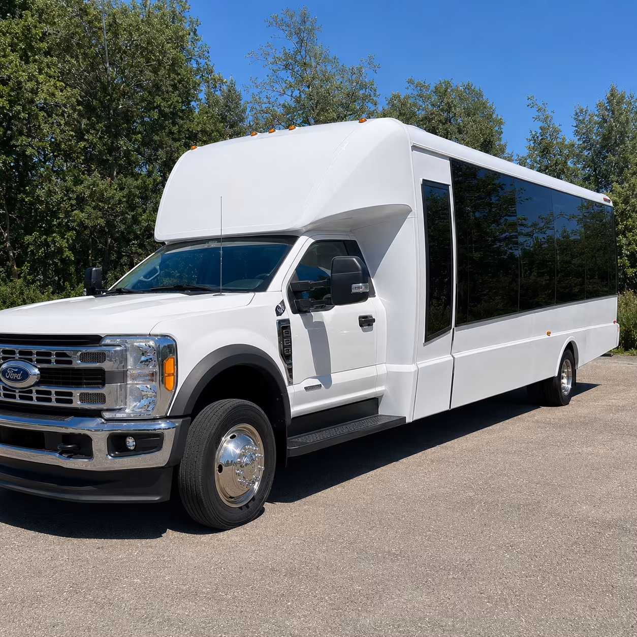 rent a minibus in omaha for smaller prom groups